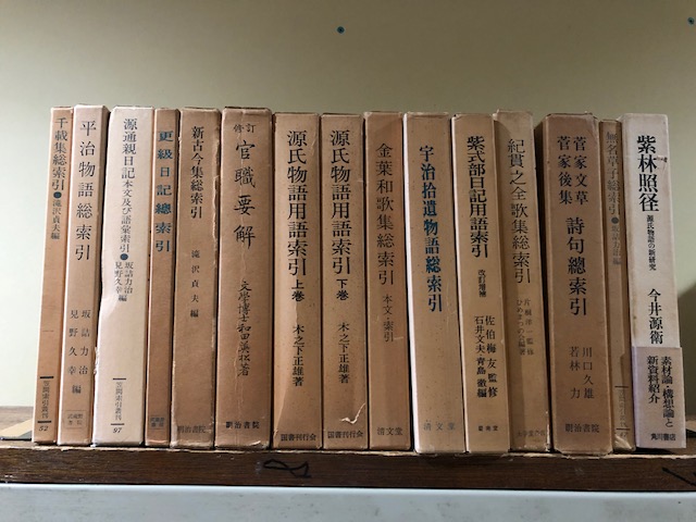 36725